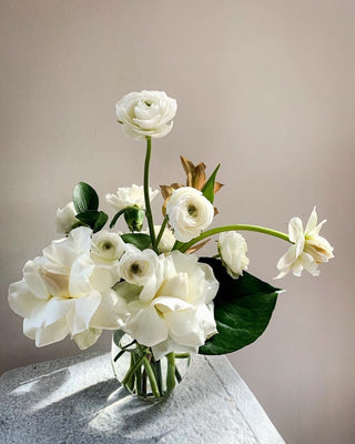 sydney corporate event white crisp flowers roses