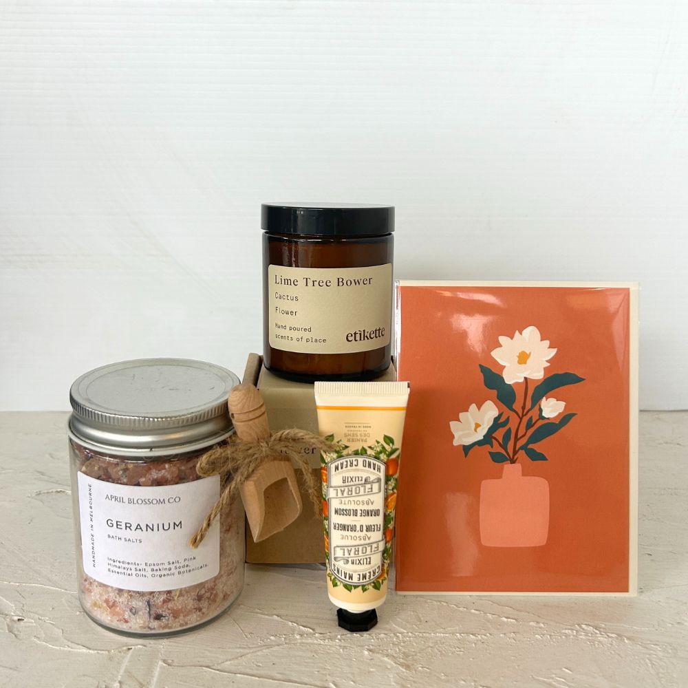 Pamper Me Gift Hamper