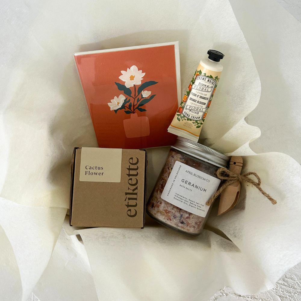 Pamper Me Gift Hamper