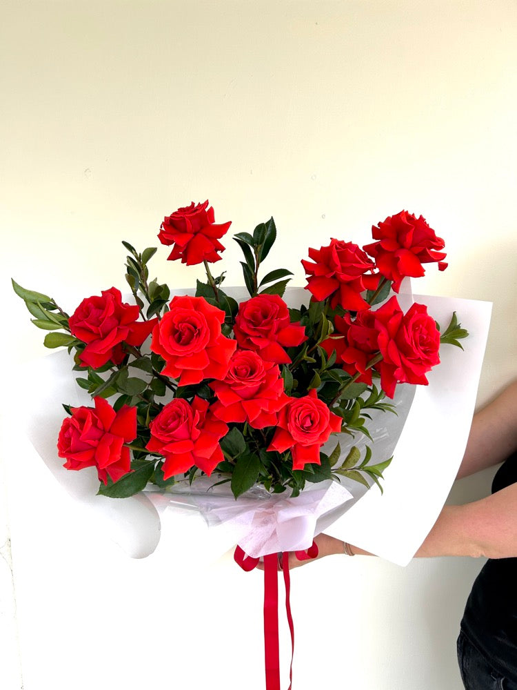 Love Story | Premium Red Roses