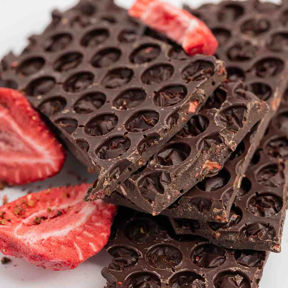 kakawa strawberry peppercorn chocolate